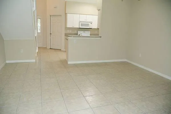 7392 Mead Dr — Photo 6
