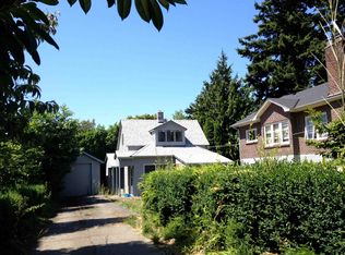 5751 26th Ave NE, Seattle, WA 98105