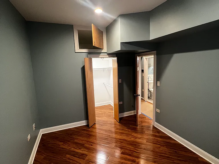 1137 W Bryn Mawr Ave #204 — Photo 11