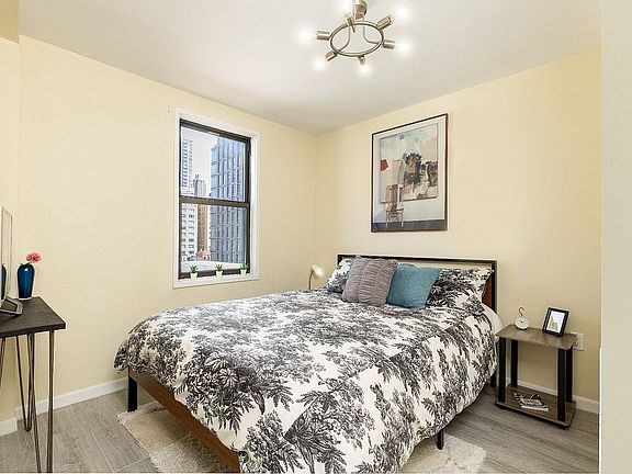 5th image of 241 E 76th St APT 9I