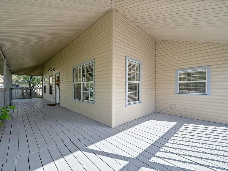 15002 Mettle Dr — Photo 3