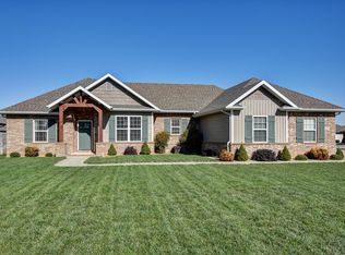 287 W Thistlewood Dr, Springfield, MO 65803