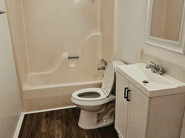 285 Hickory Rd #1 — Photo 4