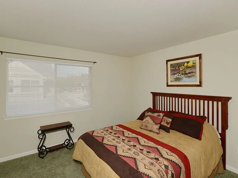 4061 Temple Gulch Cir — Photo 25