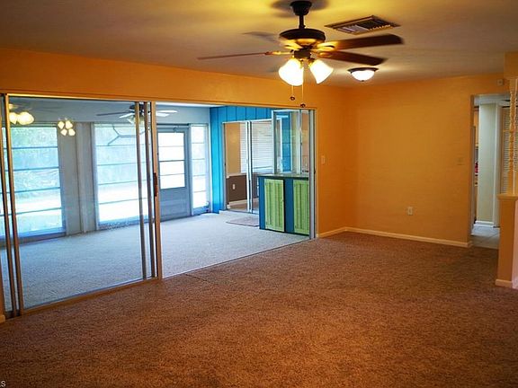 Living Room toward Florida Room