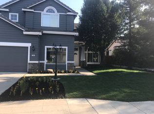 2285 Browning Ave, Clovis, CA 93611