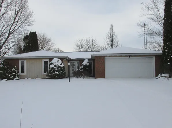 1921 E Cardinal Dr, Albany, IN 47320