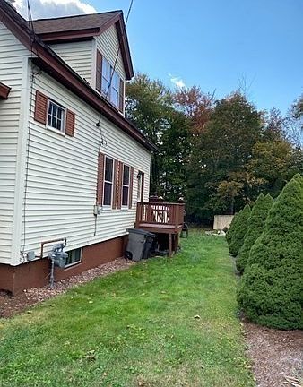 5th image of 53 Waterford St