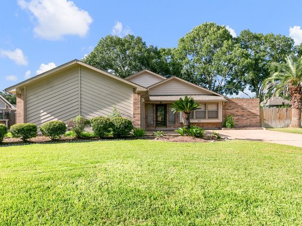 819 Millpond Dr