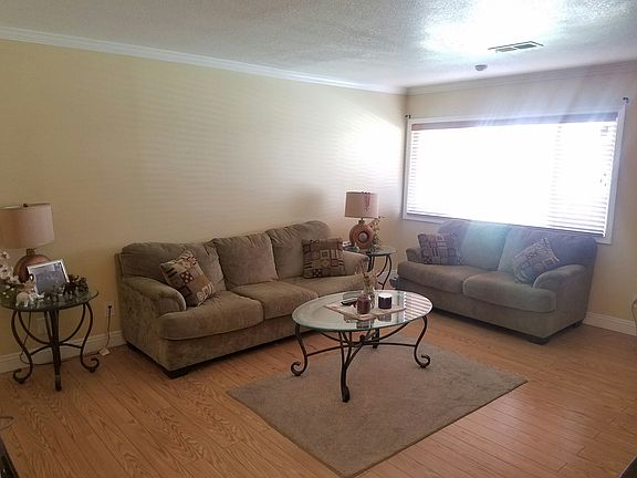 5th image of 12813 Arroyo Ln
