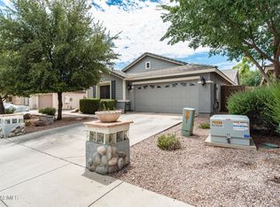 2569 W Mericrest Way, San Tan Valley, AZ 85142