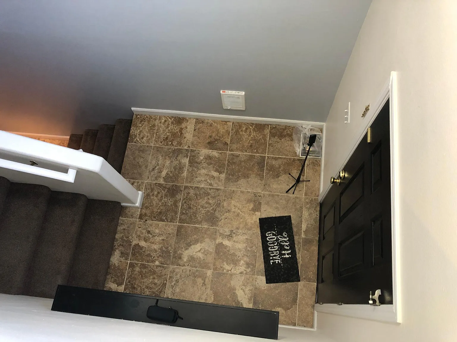 2 bed, 1571 sqft, $2,300 — Photo 2