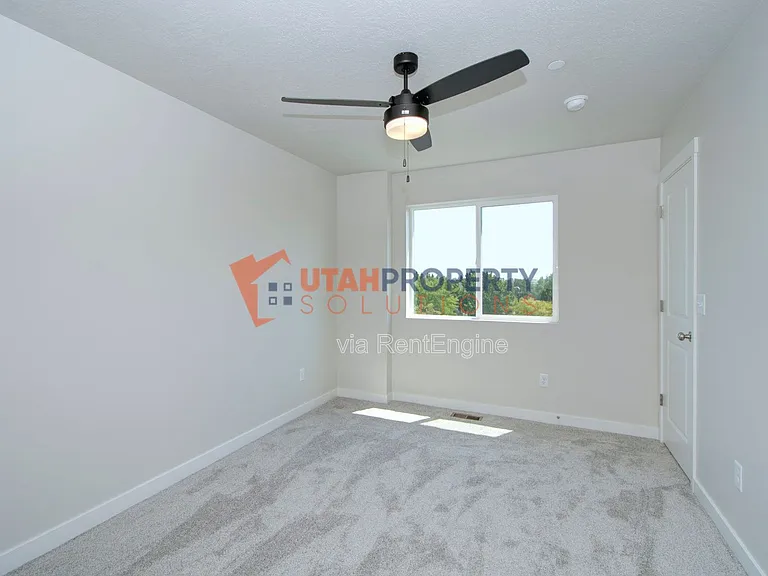 1146 S Redwood Rd #H806 — Photo 16