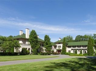 18 Page Rd #18, Lincoln, MA 01773