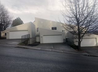 504 SW City View St APT C, Pullman, WA 99163