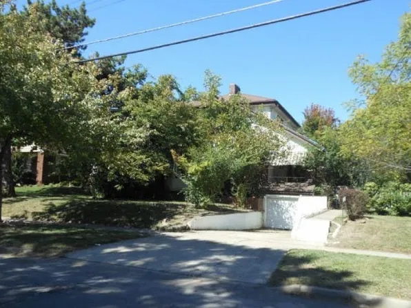 1538 Section Rd, Cincinnati, OH 45237
