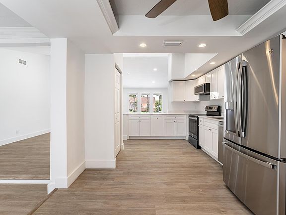 5th image of 737 SW 1st Avenue