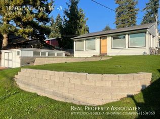 18306 12th Ave NE #A, Seattle, WA 98155