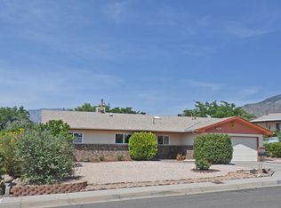 11905 Phoenix Ave NE, Albuquerque, NM 87112
