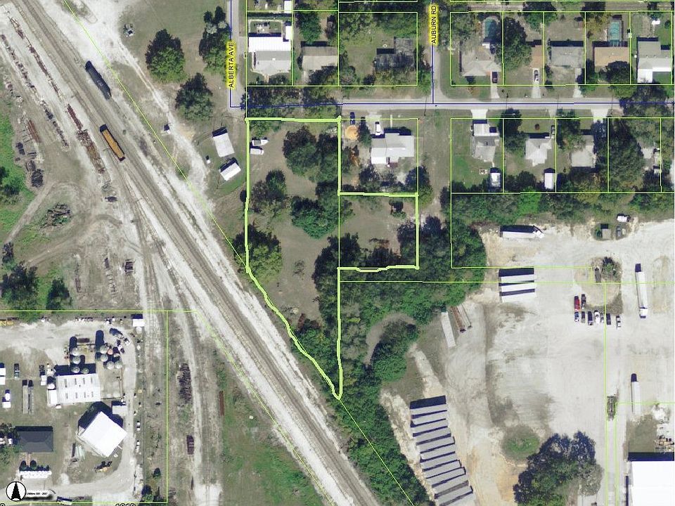 2nd image of 627 Alberta Ave