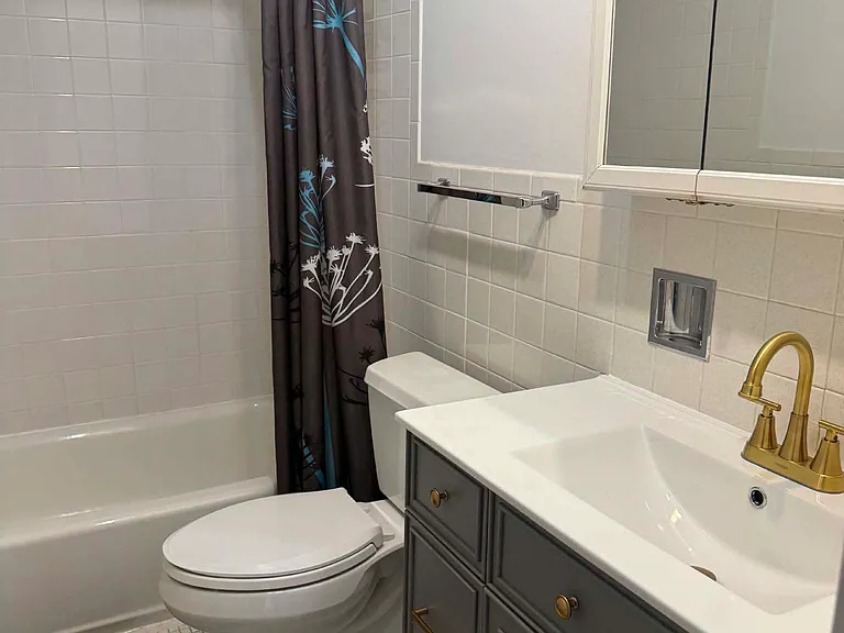 1234 Elmwood Ave #4F — Photo 22