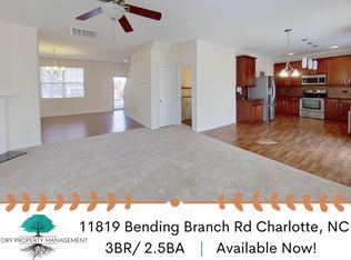 11819 Bending Branch Rd, Charlotte, NC 28227