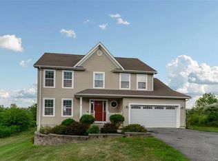 11 N Hill Ln, Newburgh, NY 12550