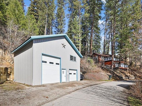 4th image of 3982 N Deer Lake Rd