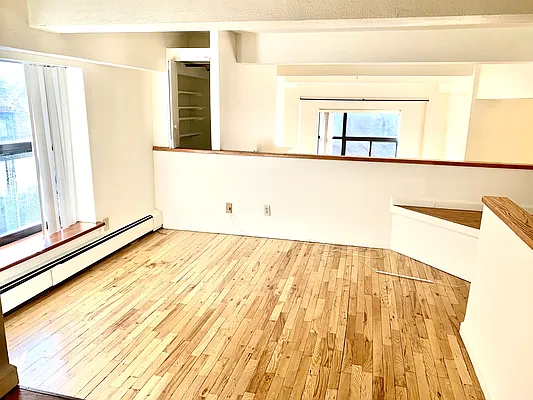 Rented by Compass | media 45