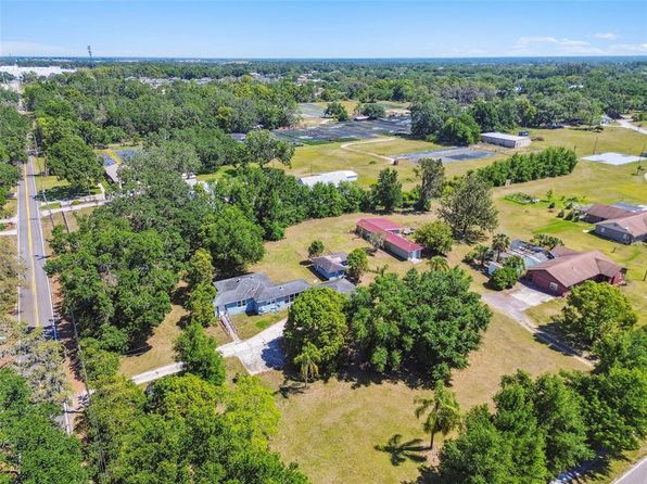 101 N Taylor Rd, Seffner, FL 33584