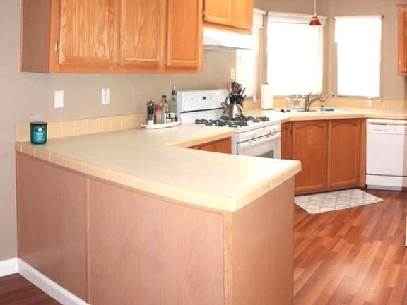 3rd image of 1220 Tasman Dr Space 82