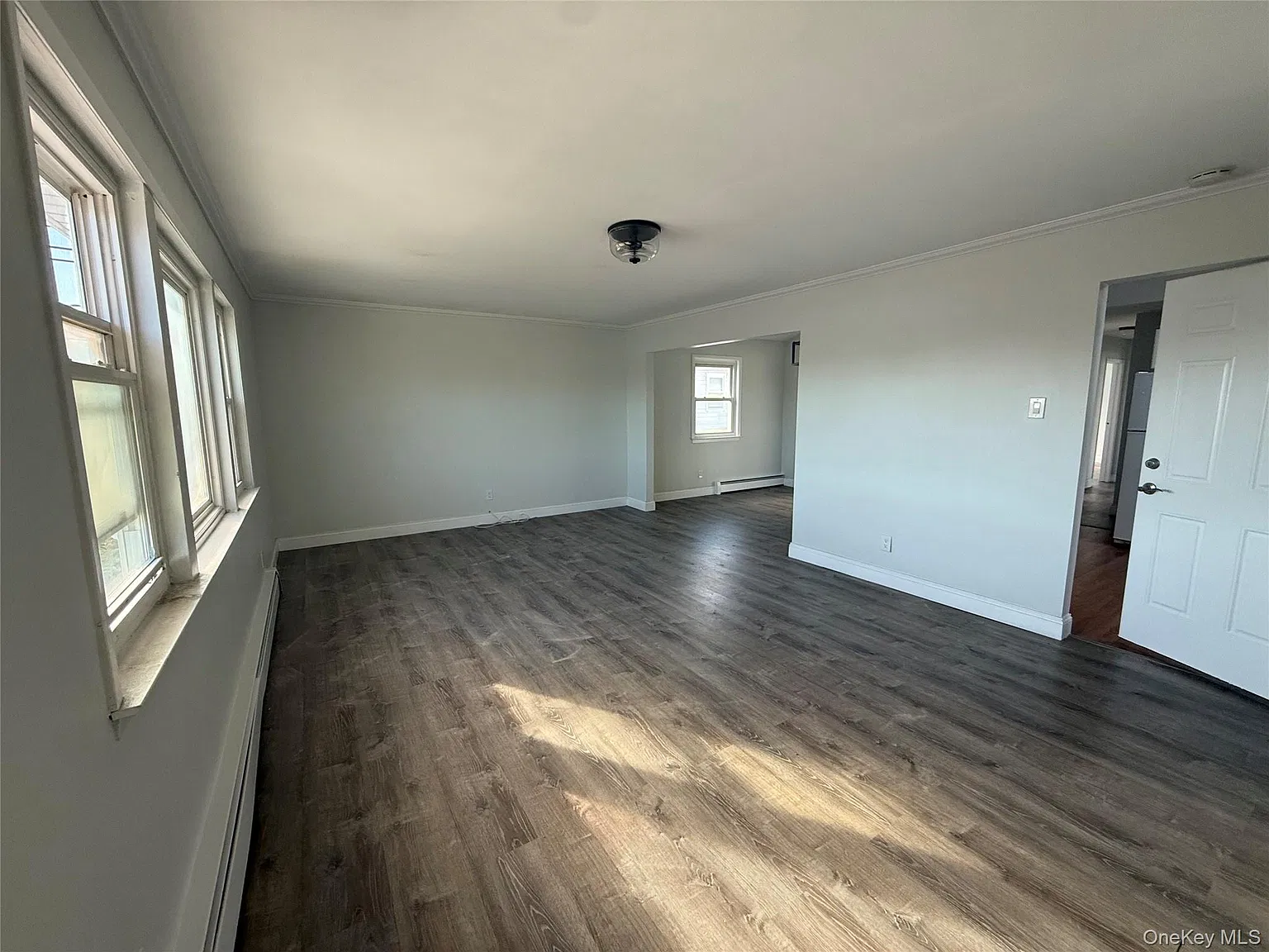 2 bed, 2.0 bath, 980 sqft, $3,400 — Photo 4