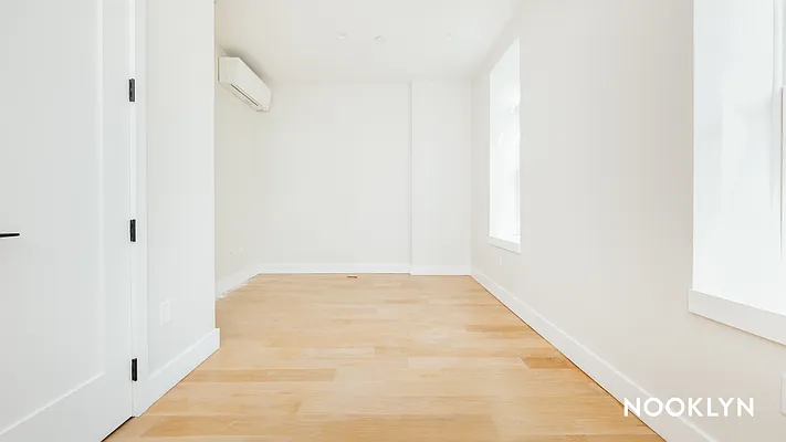 Rented by Nooklyn NYC LLC | media 8