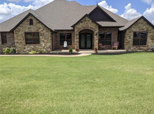 8381 Prairie Ridge Rd, Yukon, OK 73099