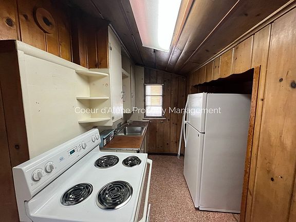 3rd image of 518 S 10th Pl