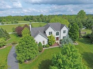 4170 Douglas Dr, Bethlehem, PA 18020