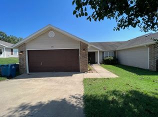 290 Forest Ln, Branson, MO 65616