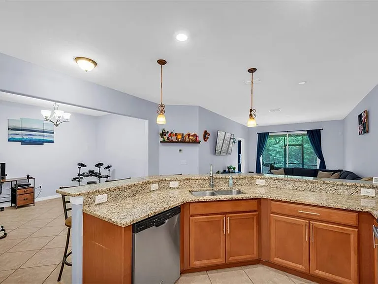 1511 Trailwater St — Photo 12