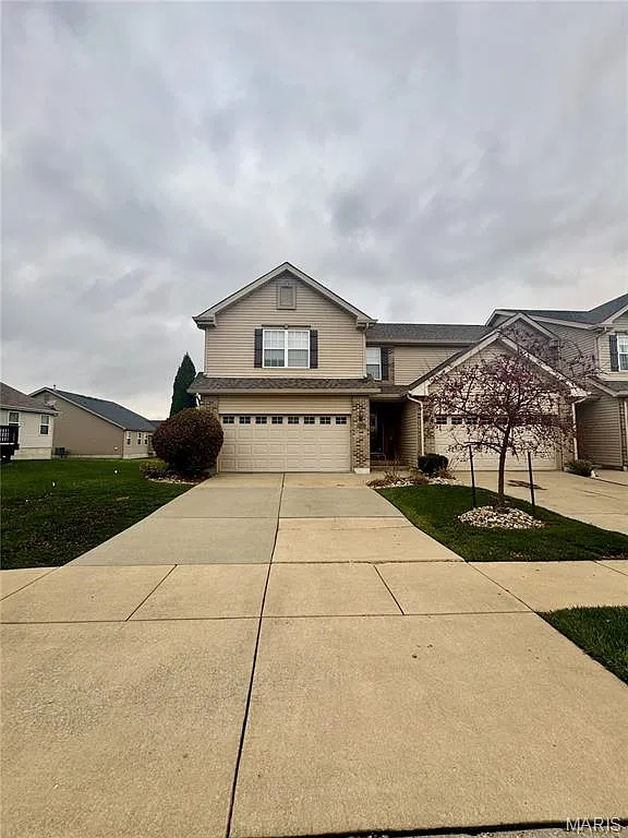 4 bed, 1712 sqft, $3,100 — Photo 2