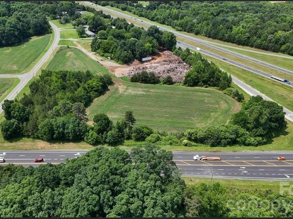 218 High St, Charlotte, NC 28211