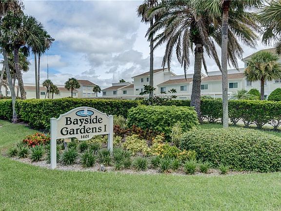 4th image of 1401 Gulf Blvd APT 201