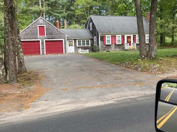 37 Lake St, Pembroke, MA 02359