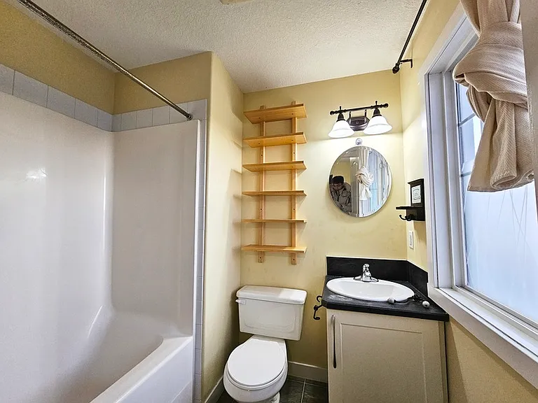 1383 Rutherford Rd SW — Photo 18