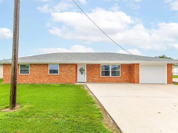 813 Veterans St, Lockport, LA 70374