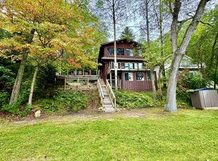 11458 Loon Call Dr, Delton, MI 49046