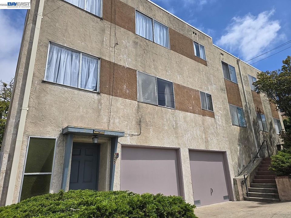 1st image of 764 Pierce St