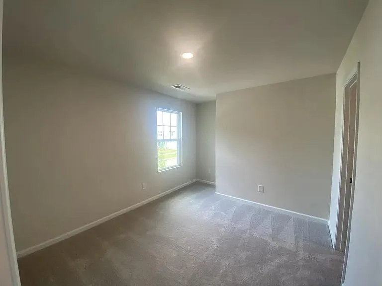 1537 Woodhouse Dr — Photo 16