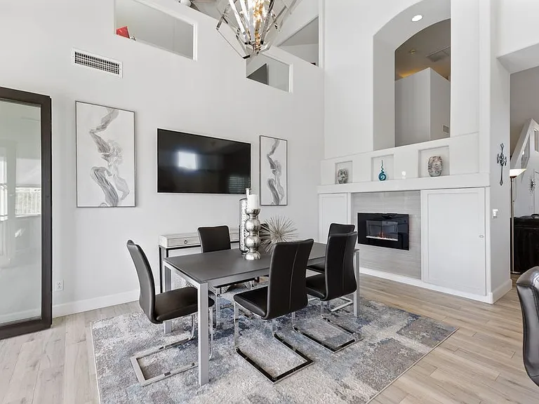 10353 E Karen Dr — Photo 9