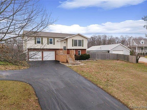 4th image of 6828 Farnsley Knob Rd