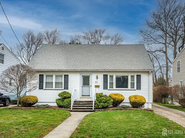 32 Sheridan Ave, Metuchen, NJ 08840